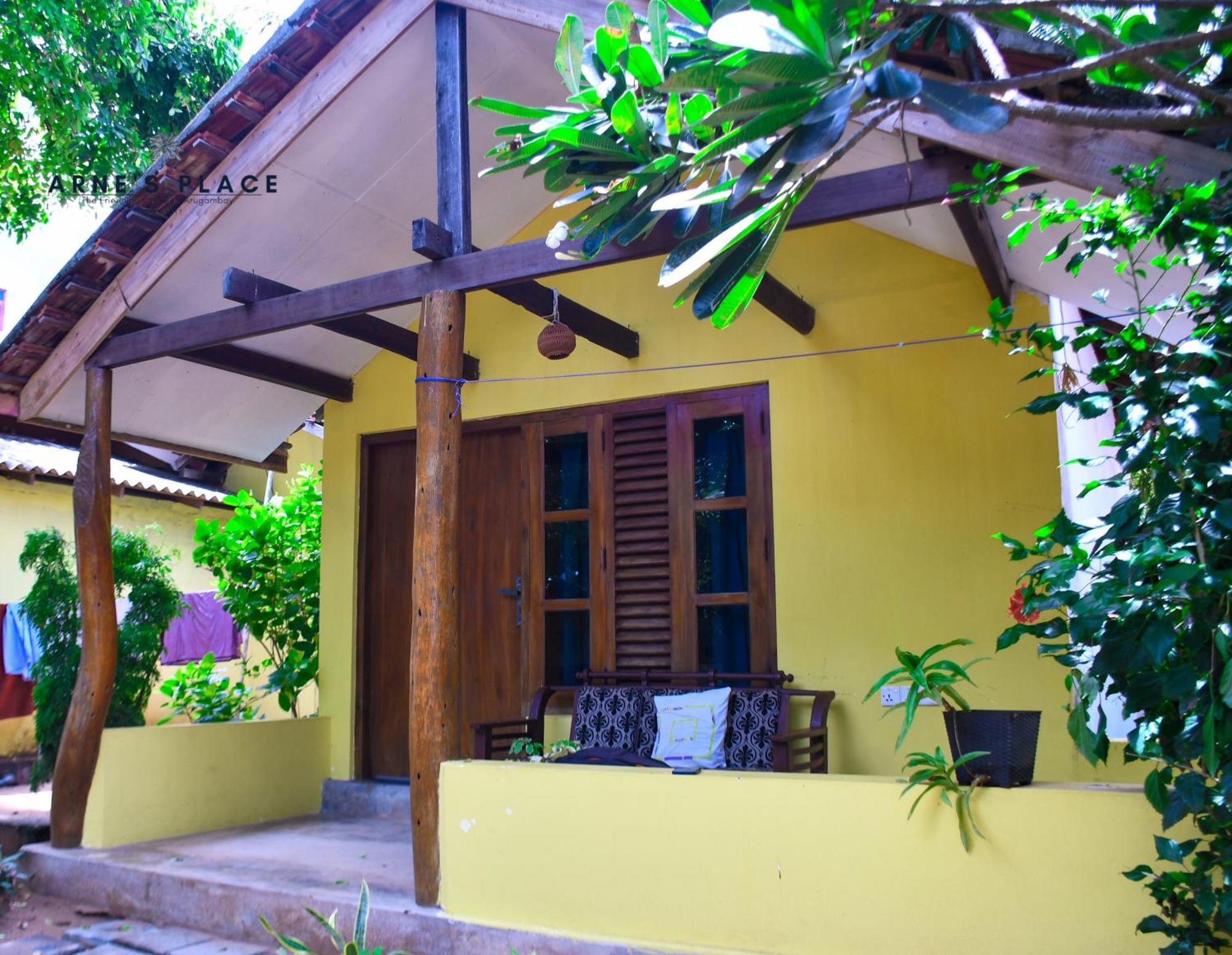 Arne's Place Arugam Bay Exterior foto