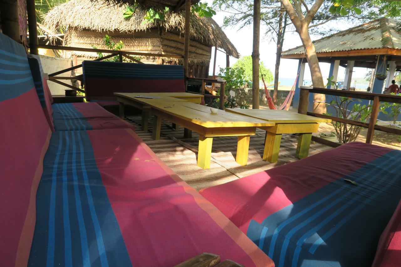 Arne's Place Arugam Bay Exterior foto